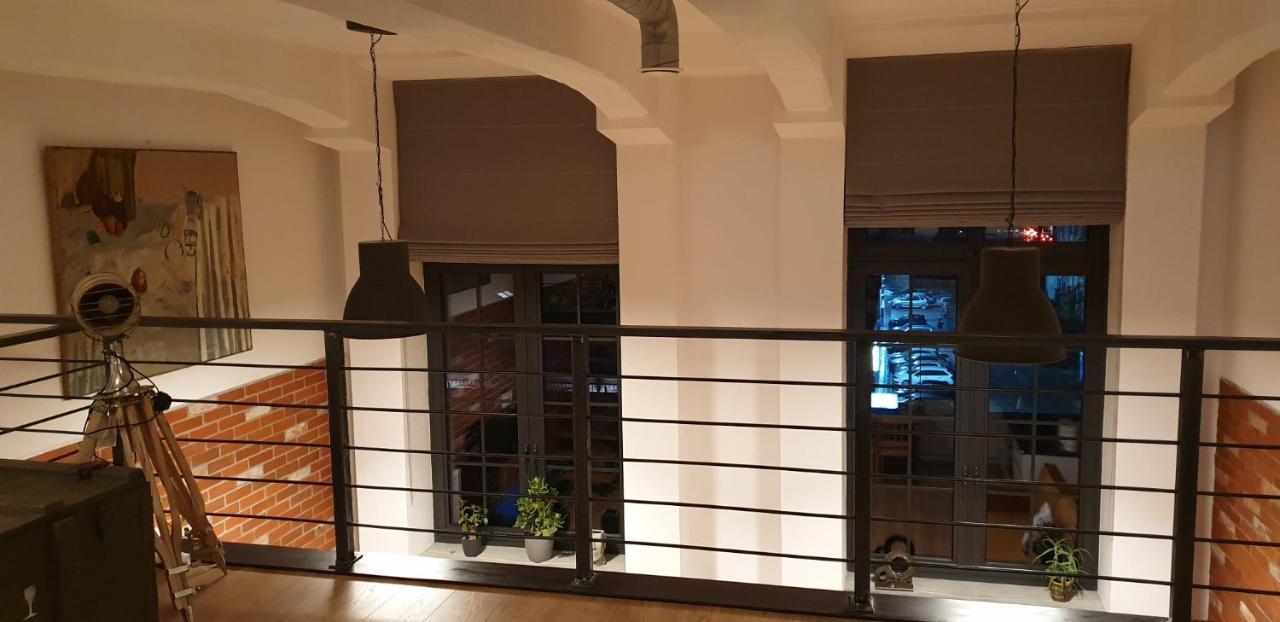 Loft Hiellego Apartment Жирардов Екстериор снимка