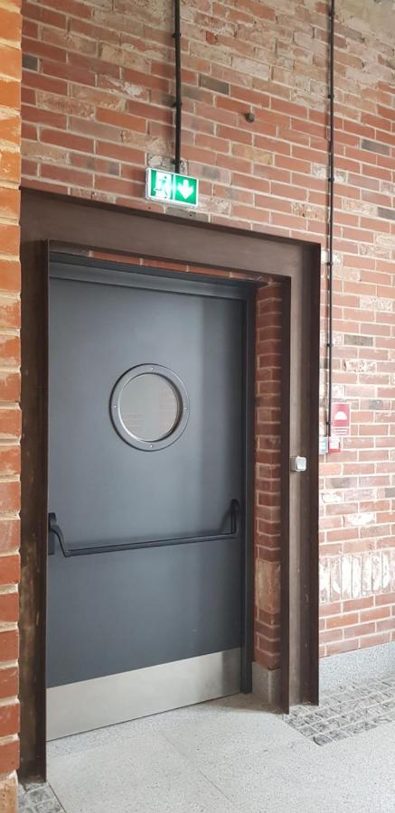 Loft Hiellego Apartment Жирардов Екстериор снимка