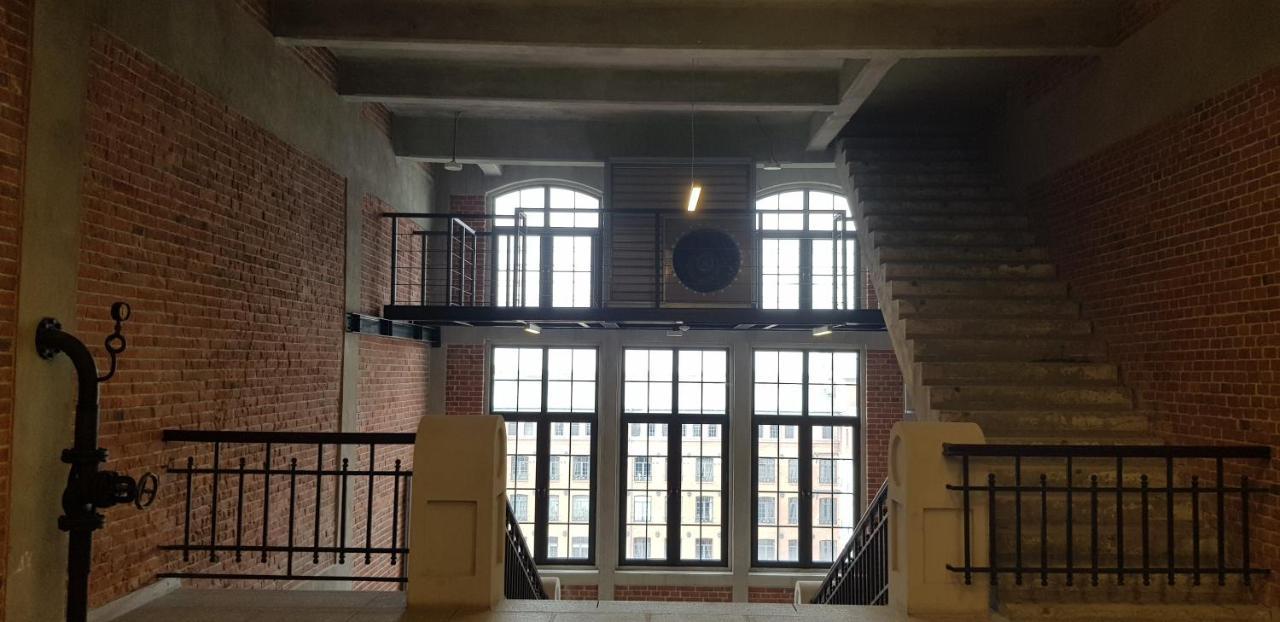 Loft Hiellego Apartment Жирардов Екстериор снимка