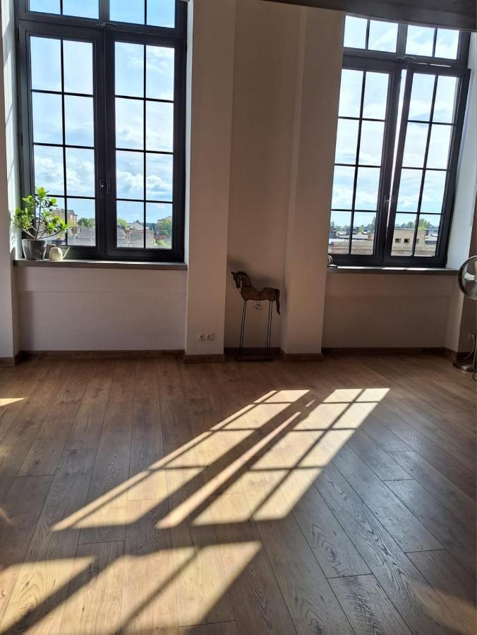 Loft Hiellego Apartment Жирардов Екстериор снимка